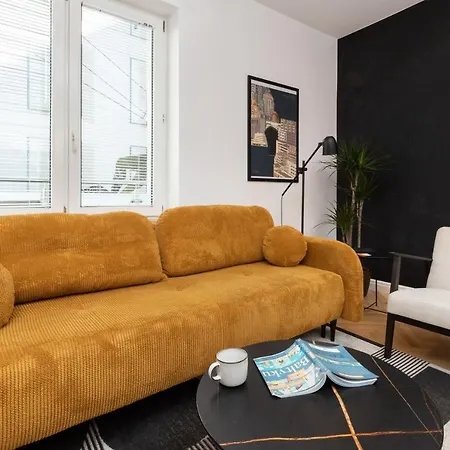 Apartment With Balcony Gdynia Downtown By Noclegi Renters Exterior photo