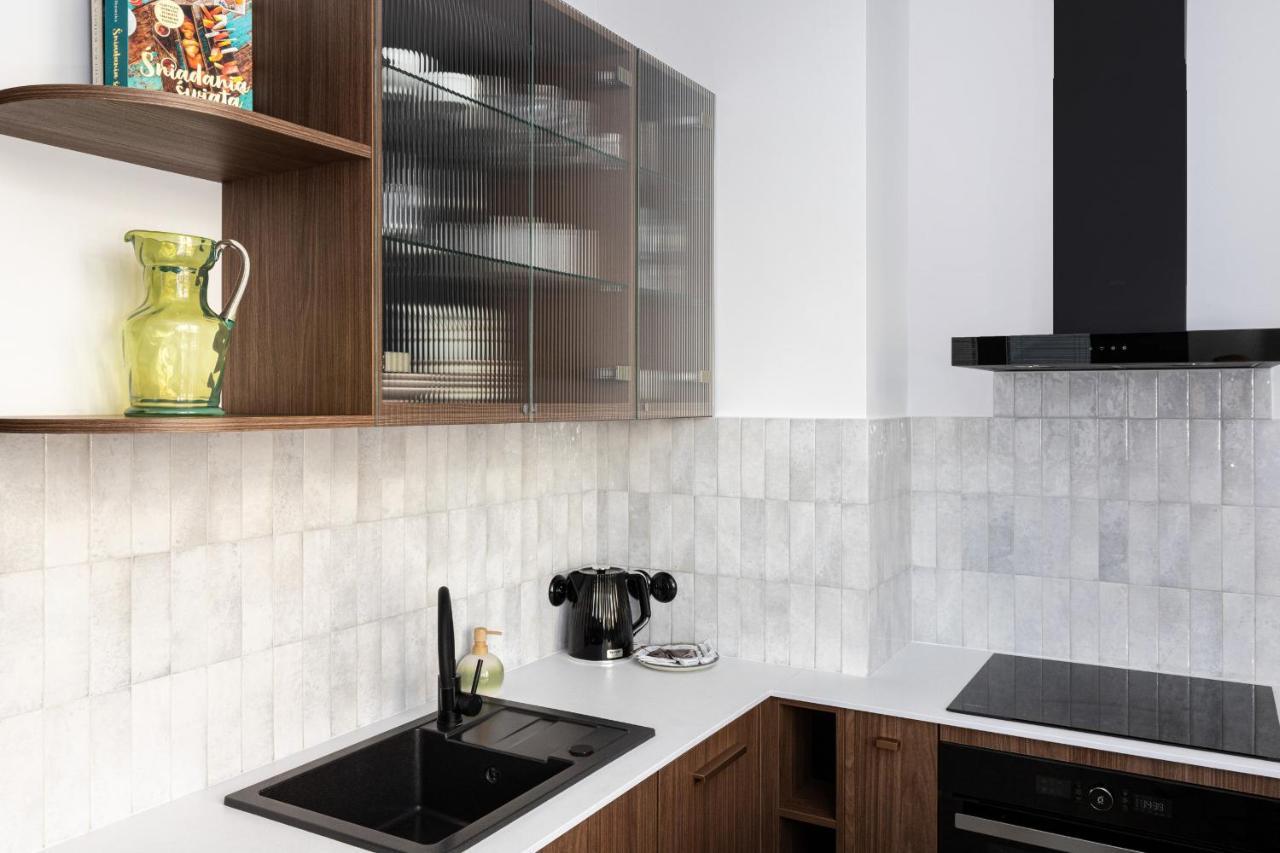 With Balcony Downtown By Renters * Gdynia